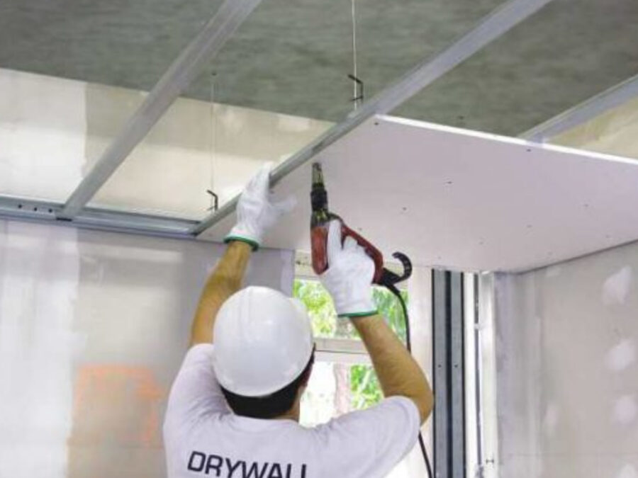 Instalação de forro drywall